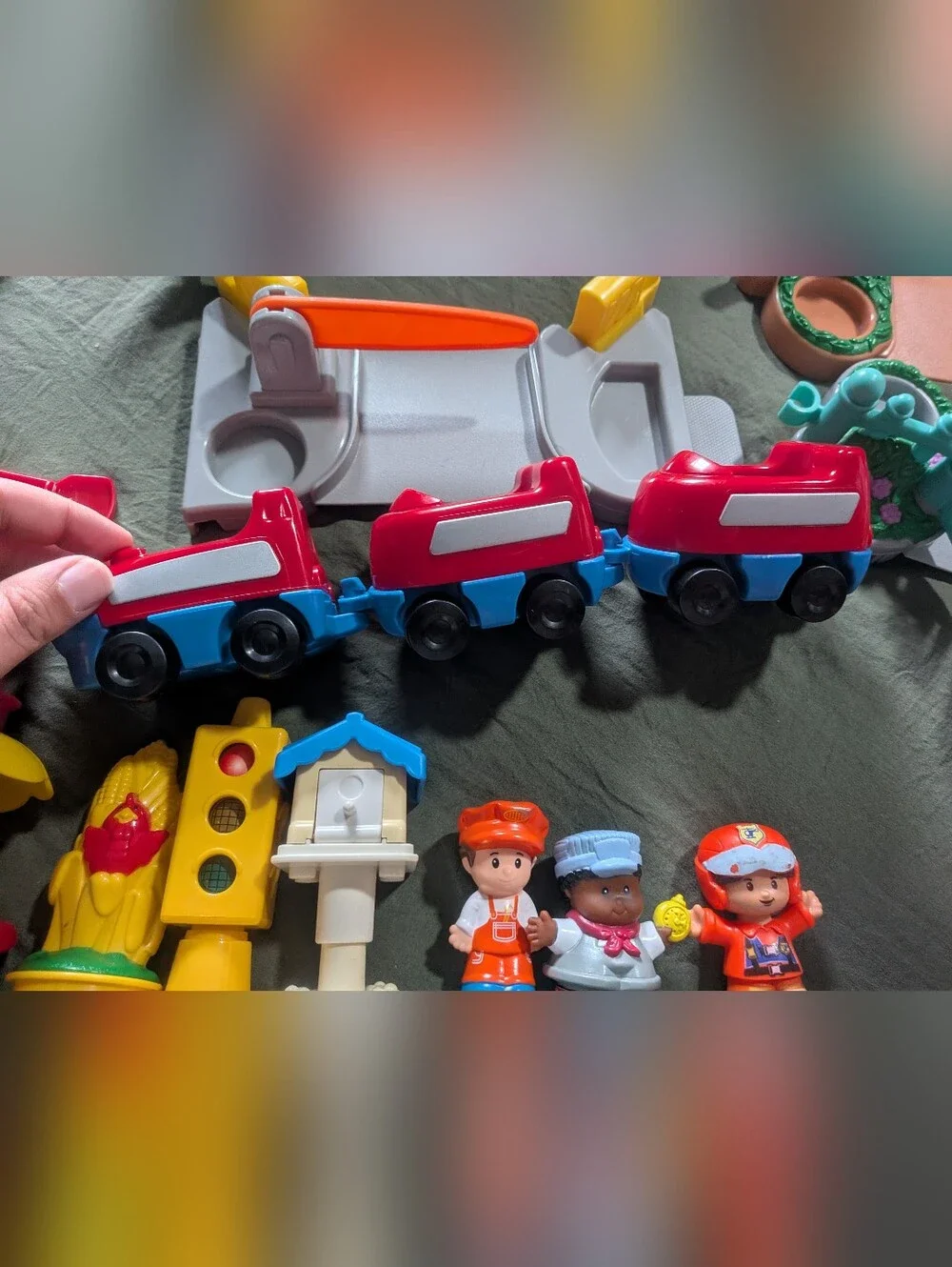 2001 Fisher-Price Little People - Fun Sounds Train - Parts Of Set